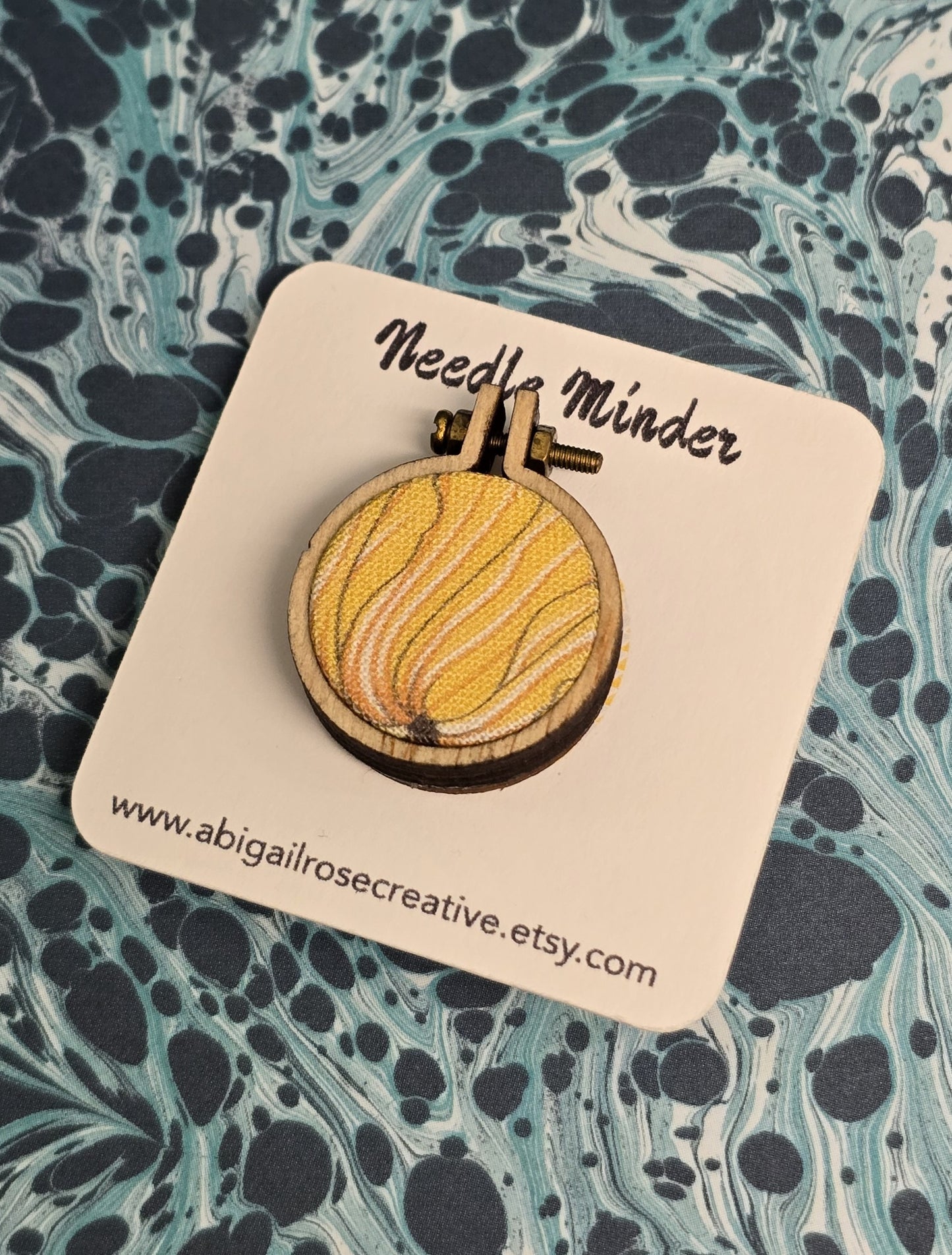 Needle Minder - William Morris Fabric - small