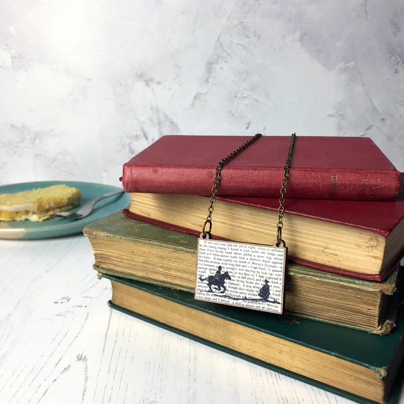 Loadofolbobbins - Jane Eyre: Necklace